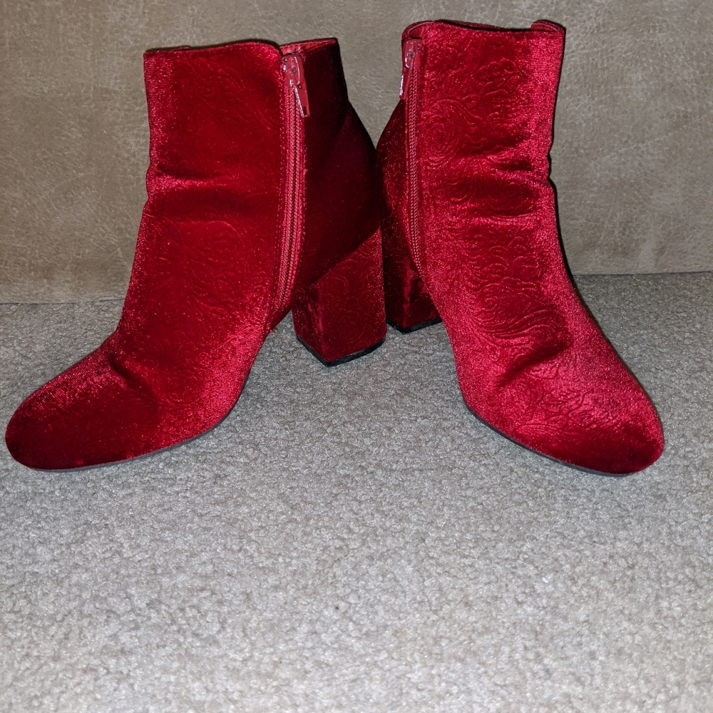 Booties - Picture 3 of 4